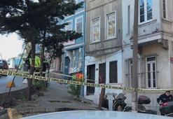 Beyoğlu'nda bir kişi evinde ölü bulundu