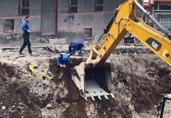 İnşaat temel kazısı sırasında doğal gaz borusu patladı