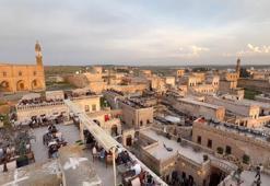 Midyat, 'Uzak Şehir' ile turizmde en yoğun dönemini yaşıyor