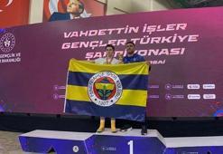11 yıl önce televizyonda izleyip başladığı boksta Türkiye şampiyonu oldu