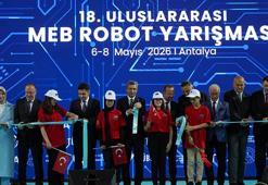 Robotlar, Antalya'da yarışıyor; 11 bin 200 katılımcı, 3 bin 600 robot sahnede