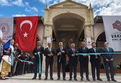 Depremde hasar alan Kahramanmaraş’taki tarihi Ulu Camii, törenle açıldı