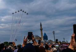 Mevlana'nın Karaman'dan Konya'ya göçü, Türk Yıldızları gösterisiyle kutlandı