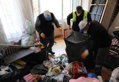 Eskişehir’de evden 5 kamyon çöp çıktı