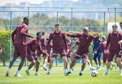 Trabzonspor, Beşiktaş maçı için İstanbul’a gitti