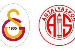 Galatasaray - Hesap.com Antalyaspor maçında ilk düdük çaldı