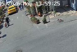 Şişli’de 79 yaşındaki kadın geri manevra yapan taksinin altında kaldı; yardımına çevredekiler koştu