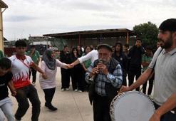 Türkiye şampiyonu, okulunda davul zurna ile karşılandı