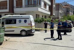 Polis, parkta elleri kanlı buldu; anne ve babasını öldürdüğü ortaya çıktı