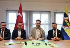 Fenerbahçe, kaleci Tarık Çetin’le 3 yıllık sözleşme imzaladı