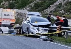 Düğün dönüşü kaza; 1 ölü, 3 yaralı