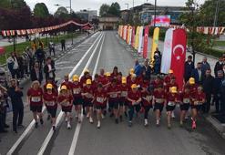 Postacılar yağmur altında yarıştı