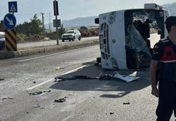 Mersin'de Rus öğrencileri taşıyan servis midibüsü devrildi: 17 yaralı