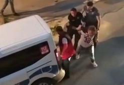 Kuşadası'nda araçlara zarar veren alkollü kişi gözaltına alındı