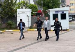 İstanbul merkezli 'rüşvet' soruşturmasında CHP'li il başkanı adliyede