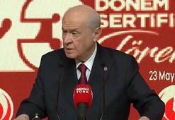 Bahçeli: Siyaset ucuz kişisel çıkarların koşu parkuru değildir