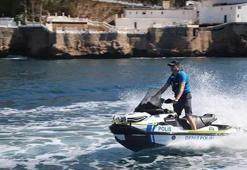 Antalya'da deniz polisi 24 saat görev başında