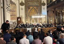 Bursa'da, 626 yıllık Ulu Cami'de bayram namazı kılındı