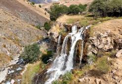 Erzincan’da 2 bin metre rakımda saklı kalan Konarlı Şelalesi