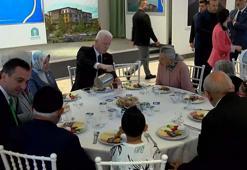 Vali Gül'den Darülaceze'ye bayram ziyareti