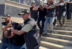Küçükçekmece'de alacaklısını pencereden atarak öldürdükleri iddia edilen 4 şüpheli yakalandı