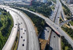 Bayramın ikinci gününde de yollar boş kaldı