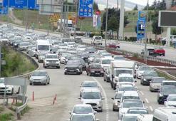 'Kilit kavşak' Kırıkkale'de bayram dönüşü trafiği başladı