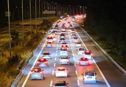 Anadolu Otoyolu'nun Düzce geçişinde trafik durma noktasına geldi