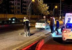 İki otomobilin peş peşe çarptığı yaya öldü