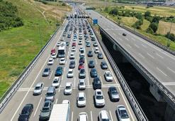 Kuzey Marmara Otoyolu’nun Kocaeli geçişinde bayram trafiği
