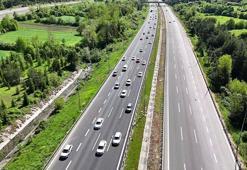 Anadolu Otoyolu'nun Bolu geçişinde trafik yoğunluğu