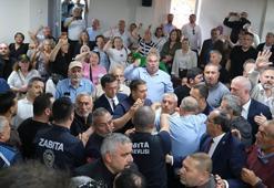 Akçakoca'da belediye başkanvekili seçildi, arbede çıktı