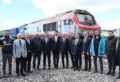 BTK Demir Yolu Hattı'nın tam kapasite işletimi için resmi açılış töreni düzenlendi