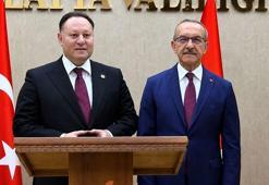KKTC Cumhuriyet Meclis Başkanı Öztürkler: Türkiye her zaman dağ gibi yanımızda