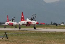 Gençlik ve Havacılık Festivali'nin prova uçuşları yapıldı