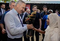 Dışişleri Bakanı Fidan, Bangladeş'te mülteci kamplarını ziyaret etti