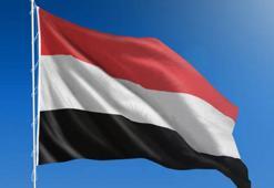 Yemen'deki Husiler, İsrail'e balistik füze attı