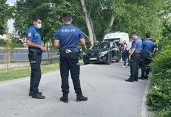 Camları kırık otomobilin arka koltuğunda ölü bulundu
