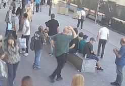 Fatih'te 6 yaşındaki çocuk raylara düşüp tramvayın altında kalarak öldü; panik anları kamerada