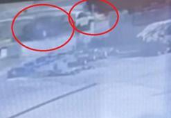 Kayseri’de iki otomobilin çarpıştığı kaza kamerada; 2 yaralı