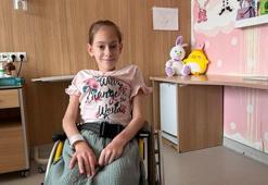 Skolyoz hastası Süheyda, dik duruşa kavuştu