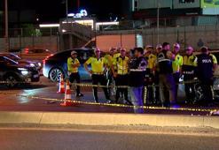 Bakırköy'de motosiklet aydınlatma direğine çarptı: 2 ölü