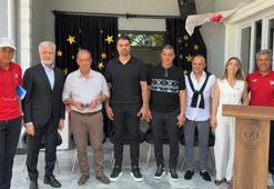 İskenderun’da öğrenciler, eski futbolcu ve teknik direktörlerle buluştu