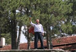 Telefon ve internet için başka mahalleye gidiyorlar