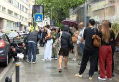 Şişli'de LGS için yanlış okula gelen kız öğrenciye veliler yardım etti