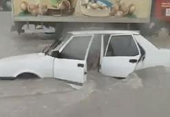 Denizli’de sağanak ve dolu yağışı, su baskınlarına neden oldu