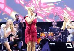 Tekirdağ Kiraz Festivali'nde Sakiler ve Demet Akalın konseriyle sona erdi