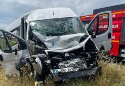 Edirne'de personel servisi, tankere çarptı: 16 yaralı