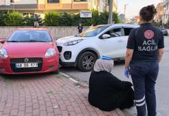 Cipin çarpıp, sürüklediği otomobil kaldırıma çıkarak durdu; 4 yaralı