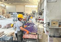 Mermer atıkları, kadınların elinde 2 milyon dolarlık ihracata dönüşüyor